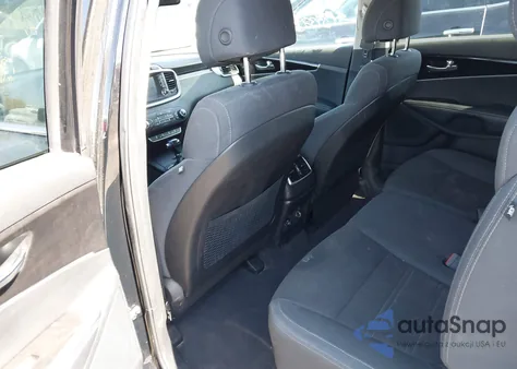 2017 Kia Sorento 2.4L Lx из США, поврежденный, VIN 5XYPG4A34HG254813